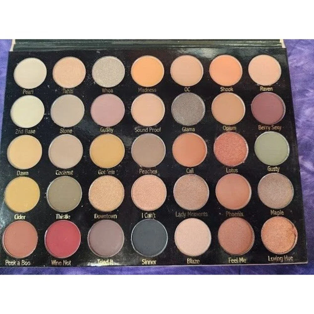 Pinky Rose Cosmetics Earth Hue Eyeshadow Palette 35 Pressed Powder Pan Shades